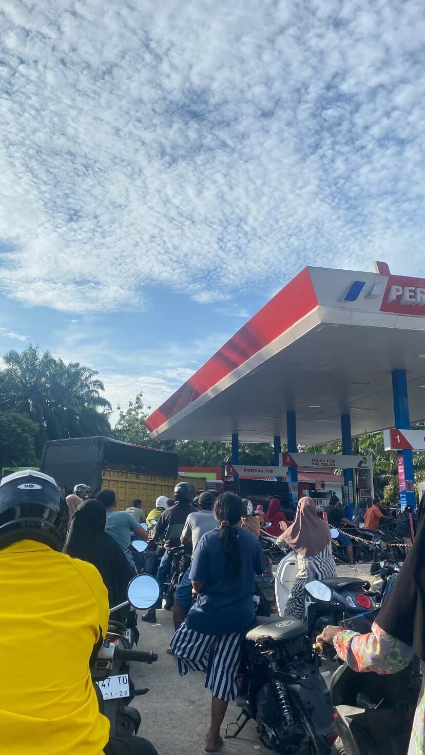 Dugaan Mafia Solar di SPBU 13.264.519 Bawan Agam, Warga Soroti Pelanggaran SOP dan Keterlibatan Oknum